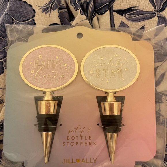 Jill & Ally Set of 2 Bottle Stoppers - Picture 4 of 5